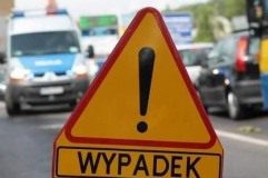 Aż dwa wypadki miały miejsce przy wjeździe na Prawobrzeże, w poniedziałkowy poranek