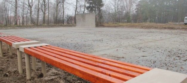 Już niedługo fani szaleństw na rolkach będą mogli korzystać z tego placu